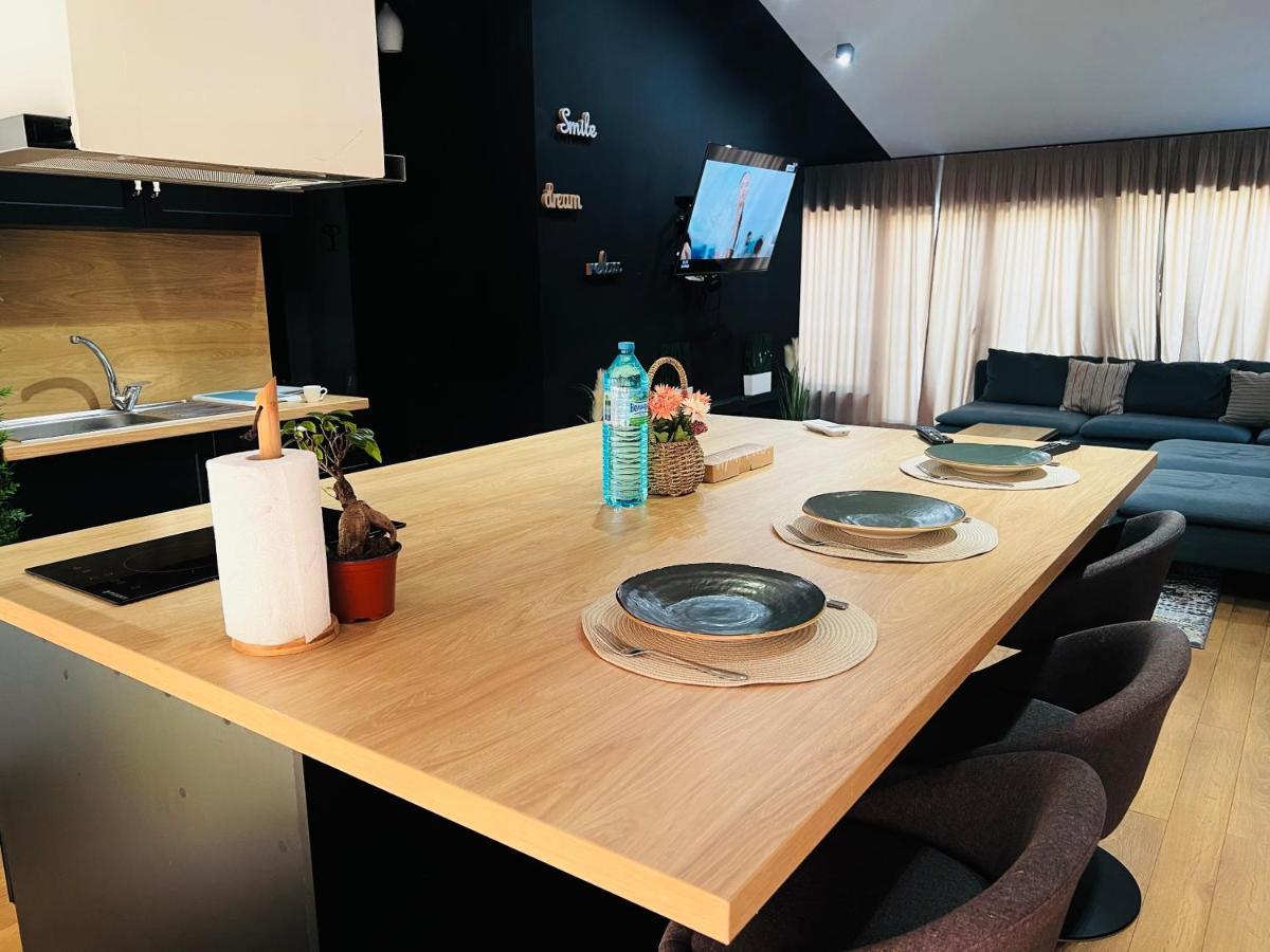 Тop View Apartment Blagoevgrad Buitenkant foto