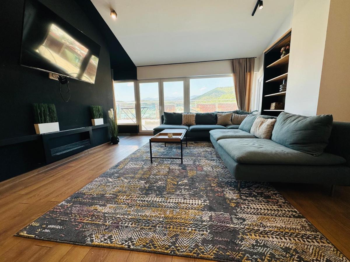 Тop View Apartment Blagoevgrad Buitenkant foto